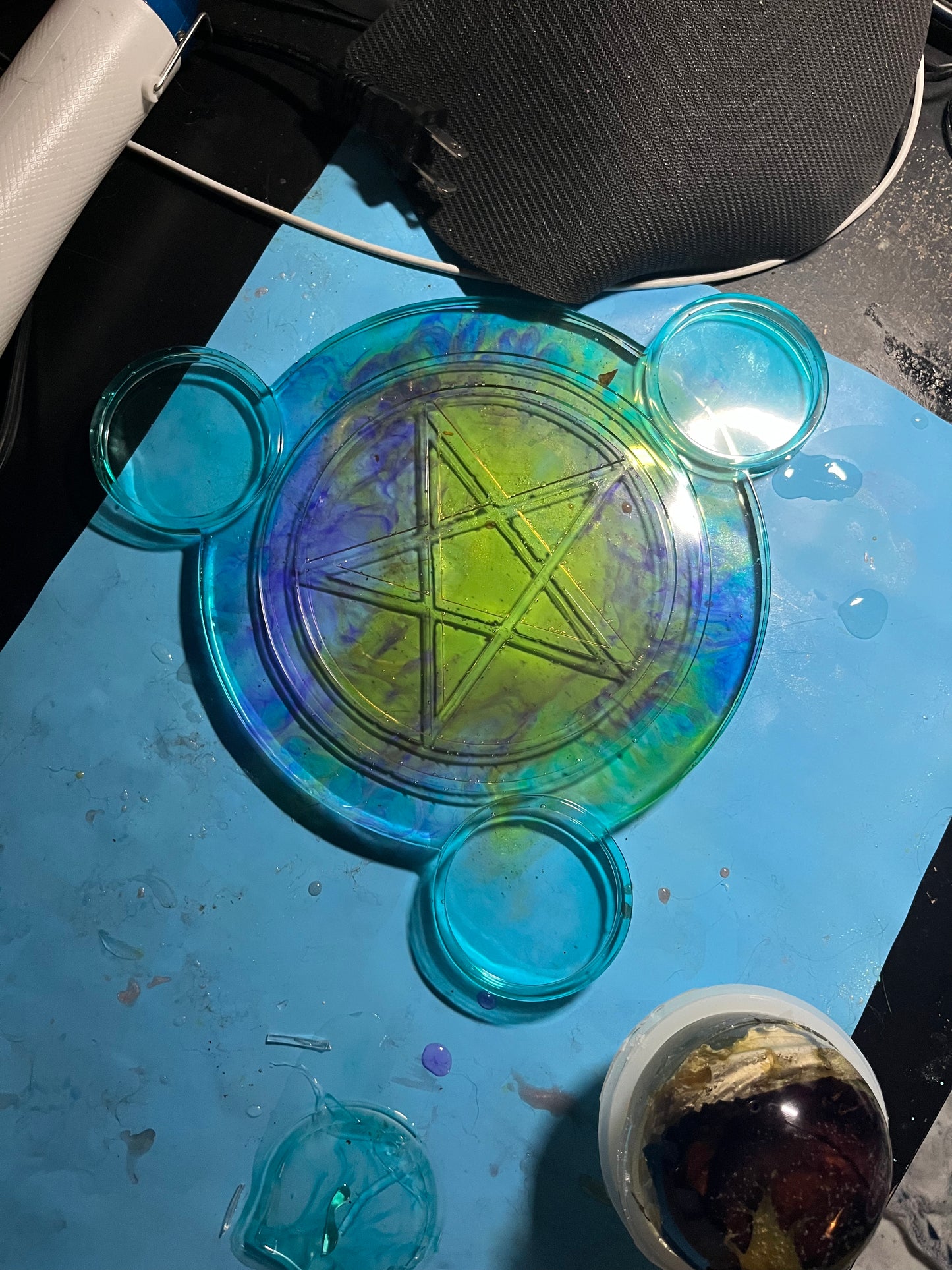 Candle holder tray