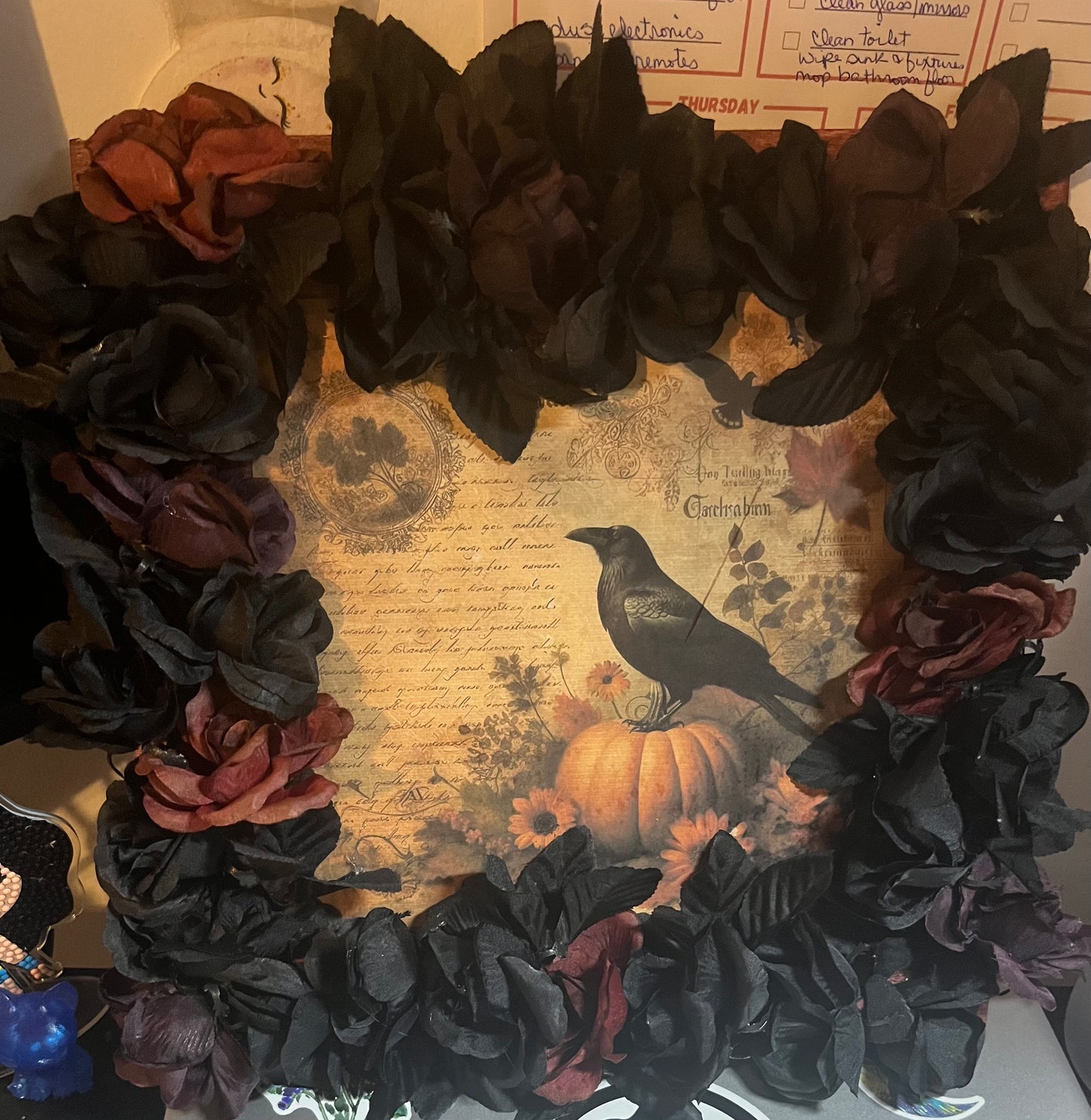 Crow on a pumpkin (facing left)