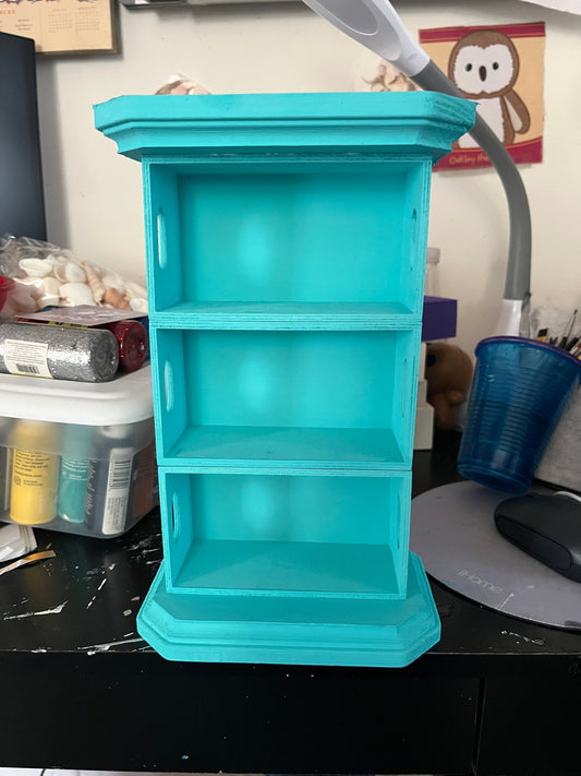 Small display shelf