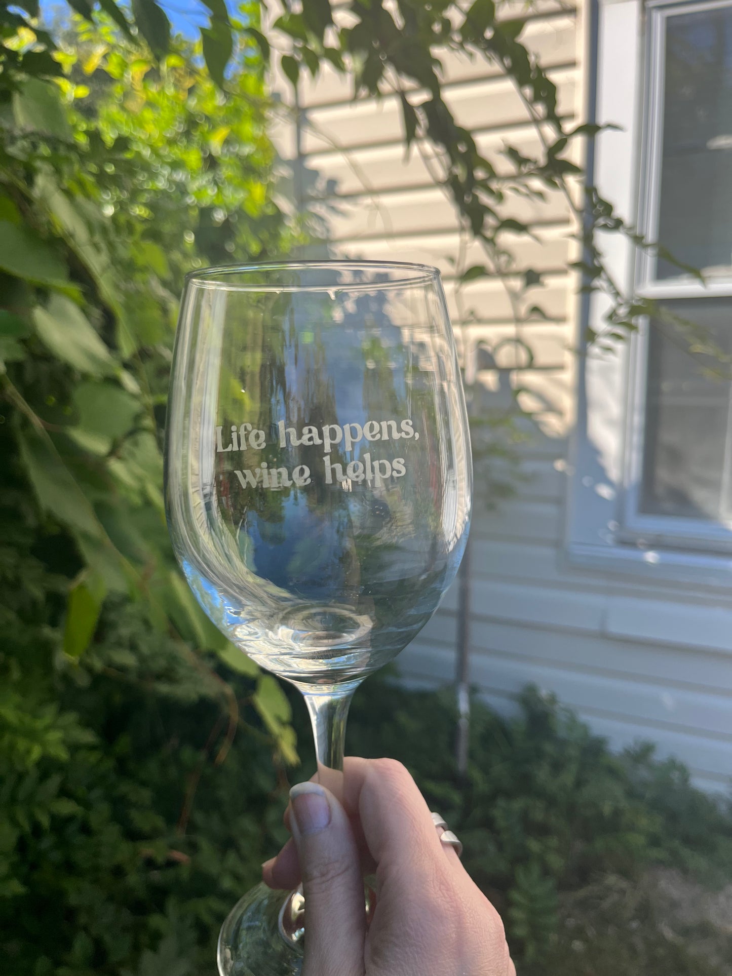 Life happens, wine helps wine glass (white)