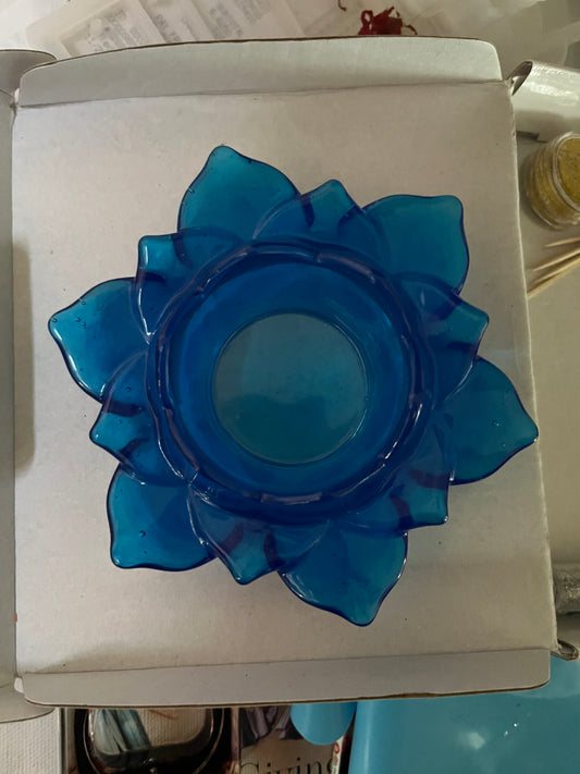Blue flower candle holder